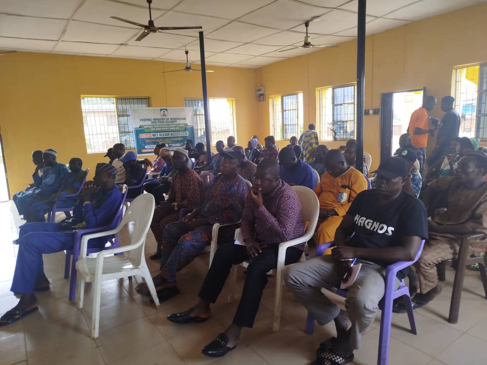 Farmers gathering for inputs distribution briefing